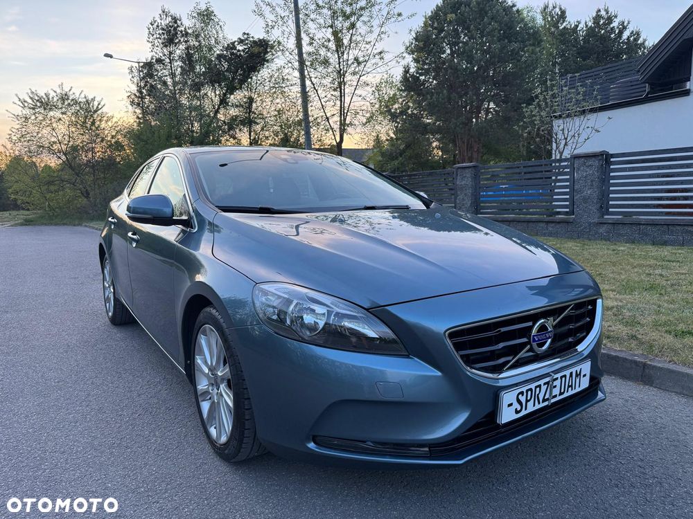 Volvo V40 D2 Summum - 23