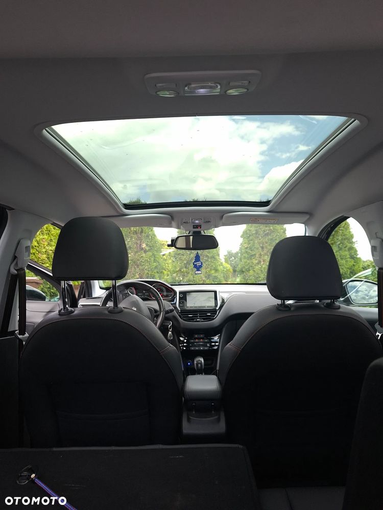 Peugeot 2008 - 4