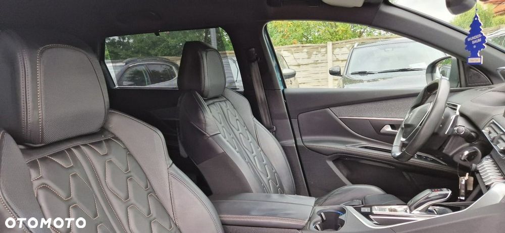 Peugeot 5008 - 29