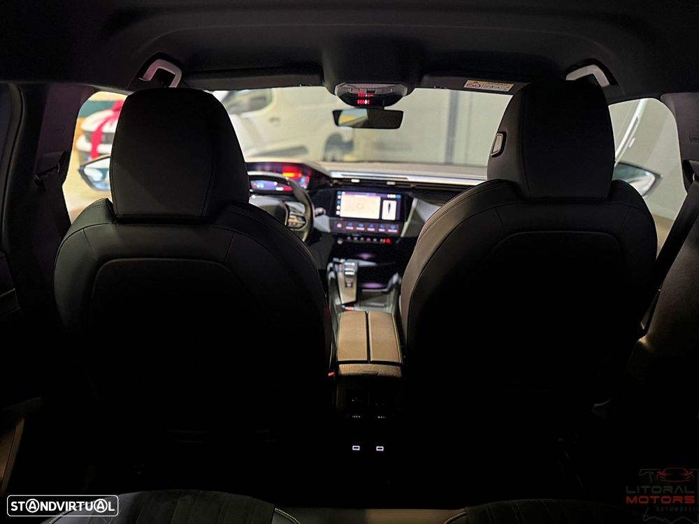 Peugeot 308 SW 1.2 PureTech GT Pack EAT8 - 38