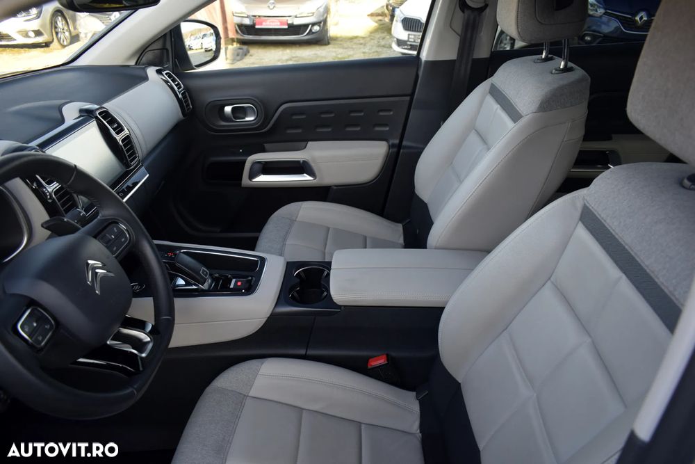 Citroën C5 Aircross 1.2 PureTech S&S EAT8 Shine - 28