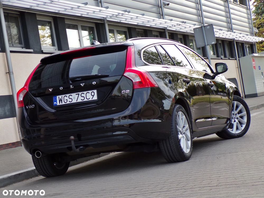 Volvo V60 D2 Drive-E Summum - 2