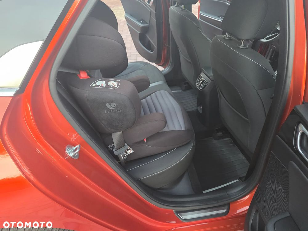 Kia ProCeed 1.5 T-GDI GT Line DCT - 32