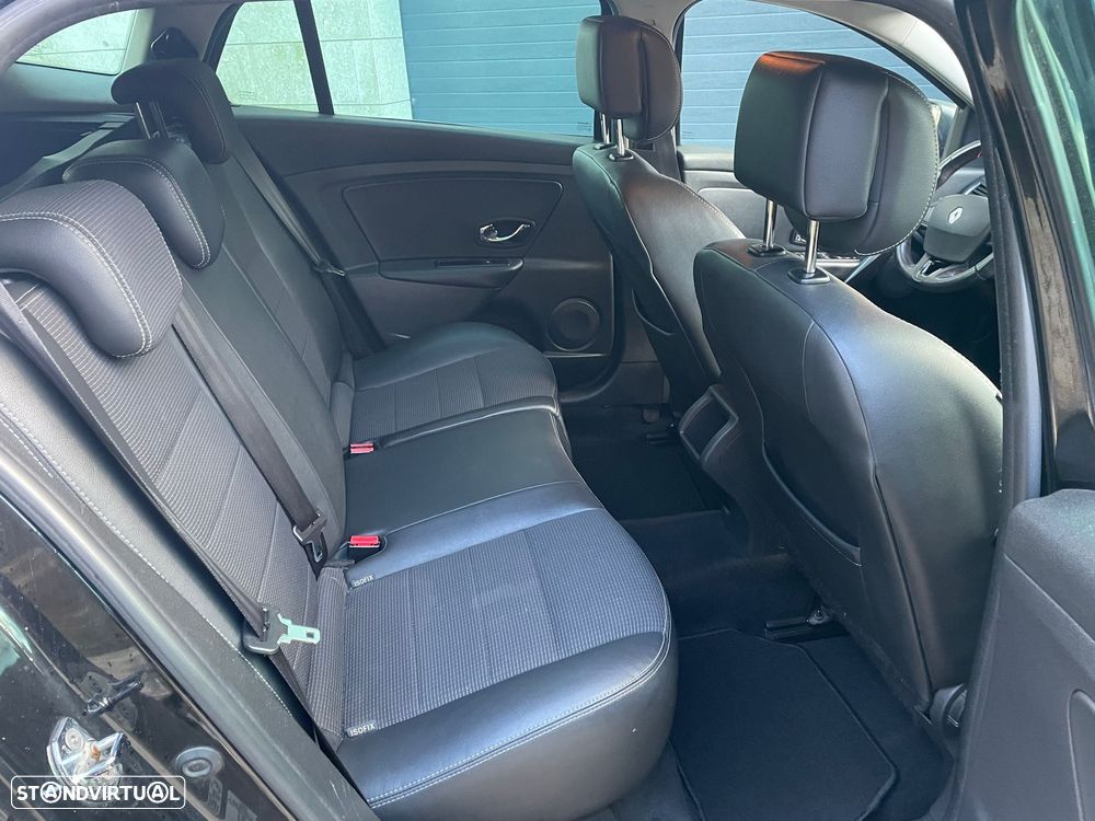 Renault Mégane Sport Tourer 1.5 dCi GT Line - 17