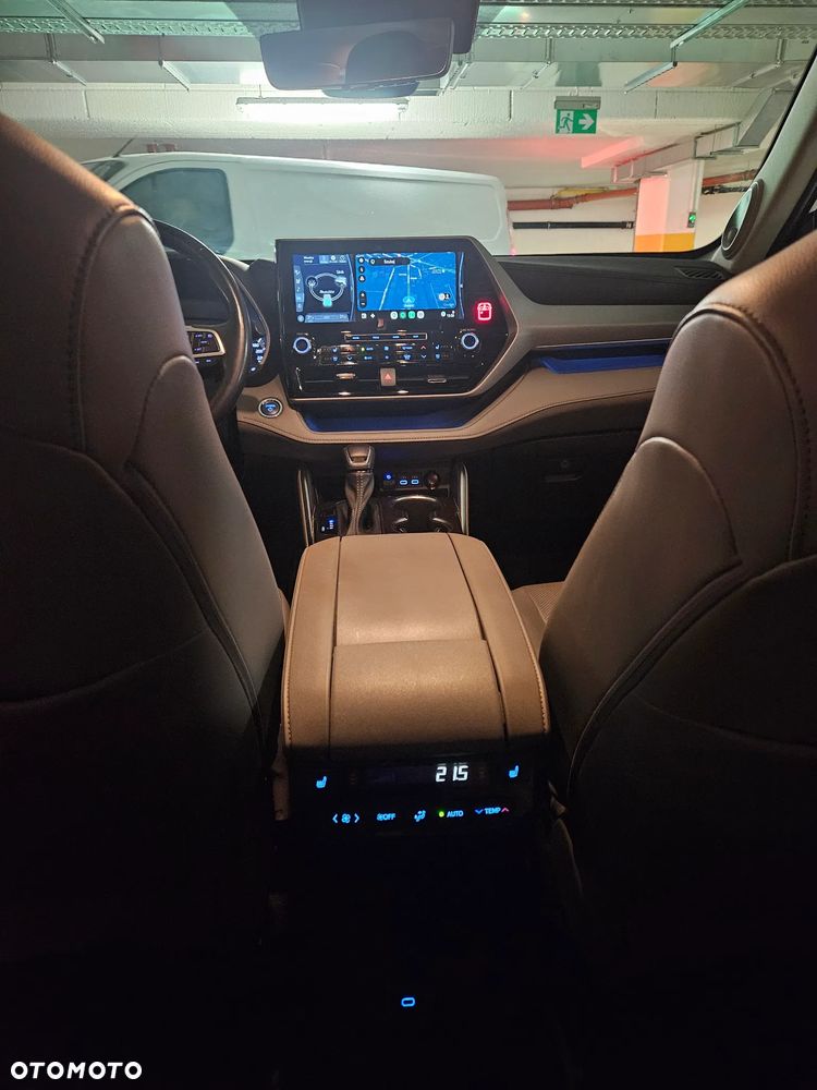 Toyota Highlander 2.5 Hybrid Executive - 7