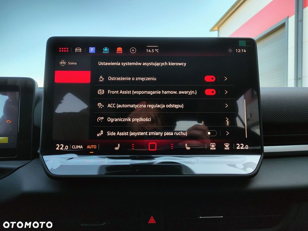 Volkswagen T-Roc - 24