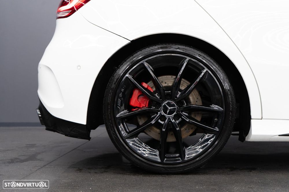 Mercedes-Benz A 35 AMG 4Matic - 14