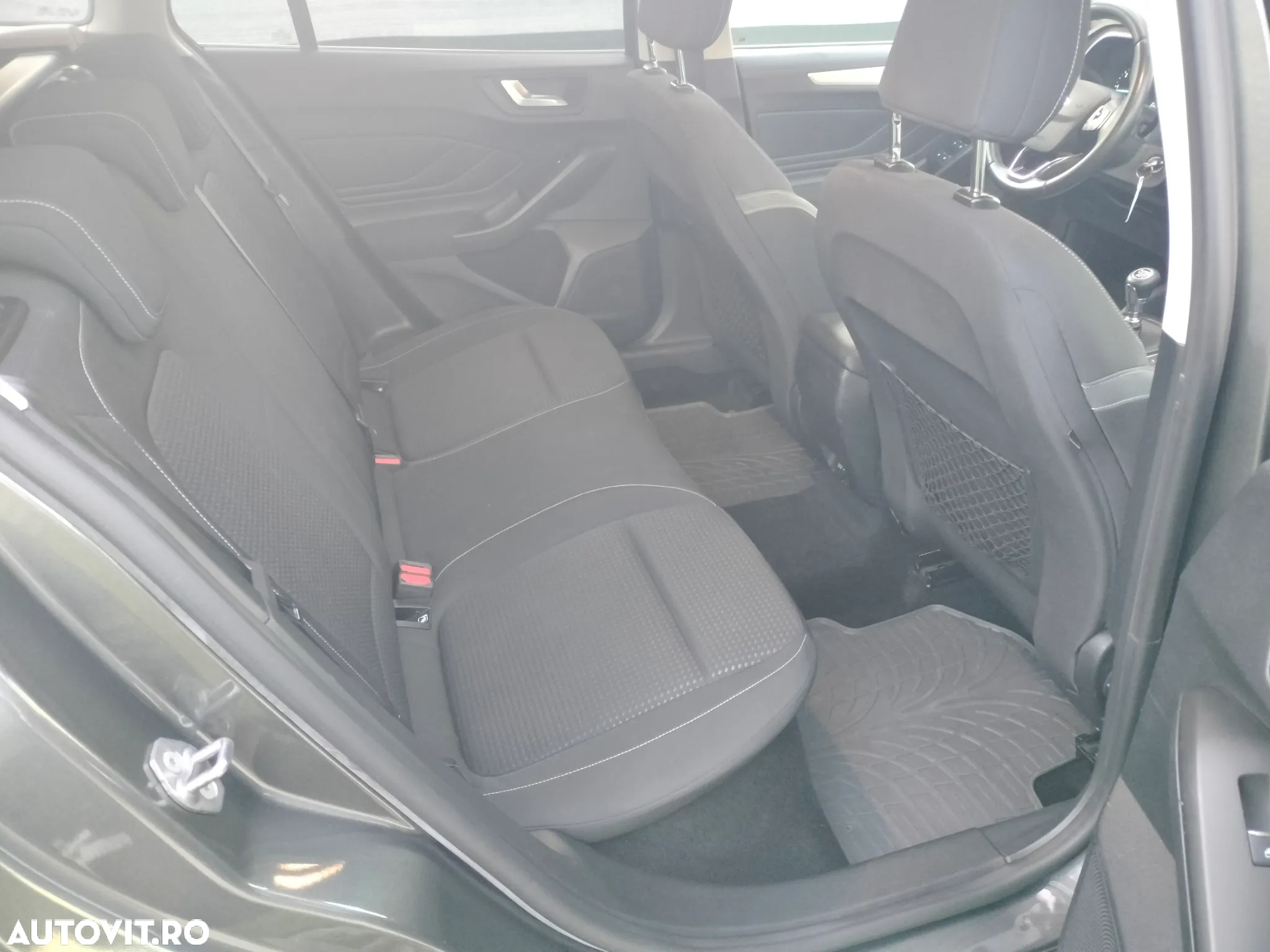Ford Focus Turnier 1.5 EcoBlue Start-Stopp-System ACTIVE - 15