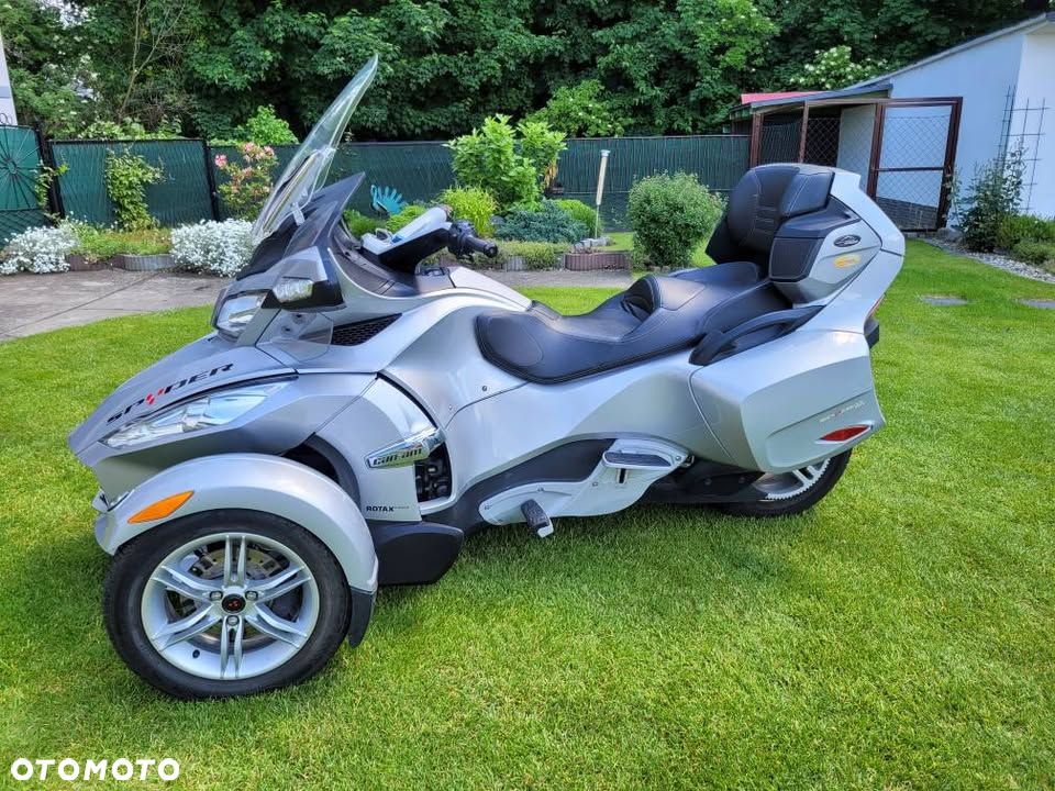 Can-Am Spyder - 4