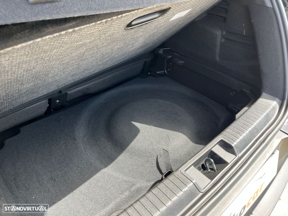 Renault Captur 1.6 E-Tech Full Hybrid Evolution - 8