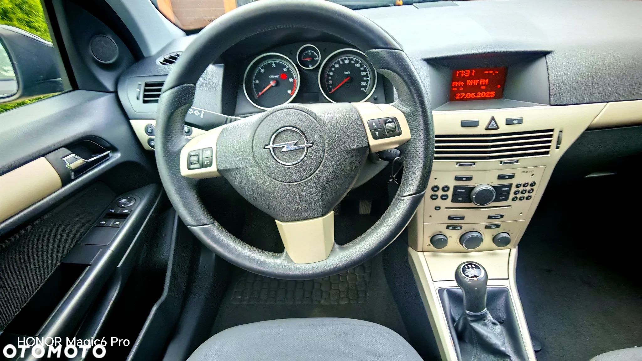 Opel Astra 1.7 CDTI Cosmo - 6