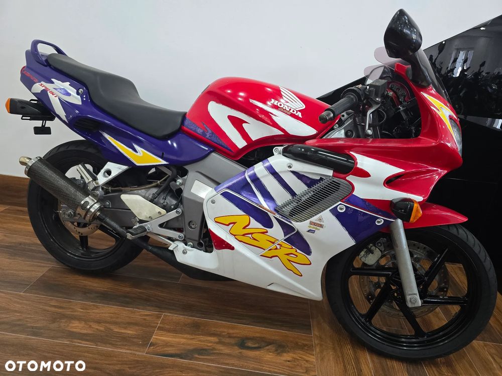 Honda NSR - 27