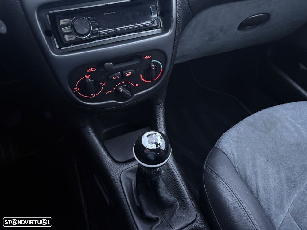 Peugeot 206 1.4 16V XS - 14