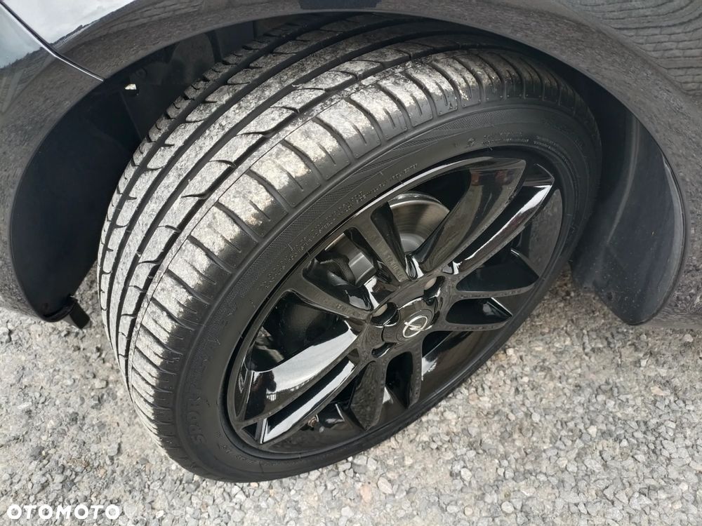 Opel Corsa 1.4 16V Color Edition - 32