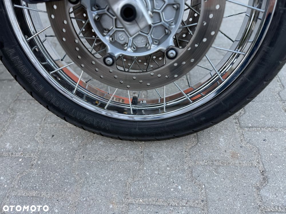 BMW R - 7