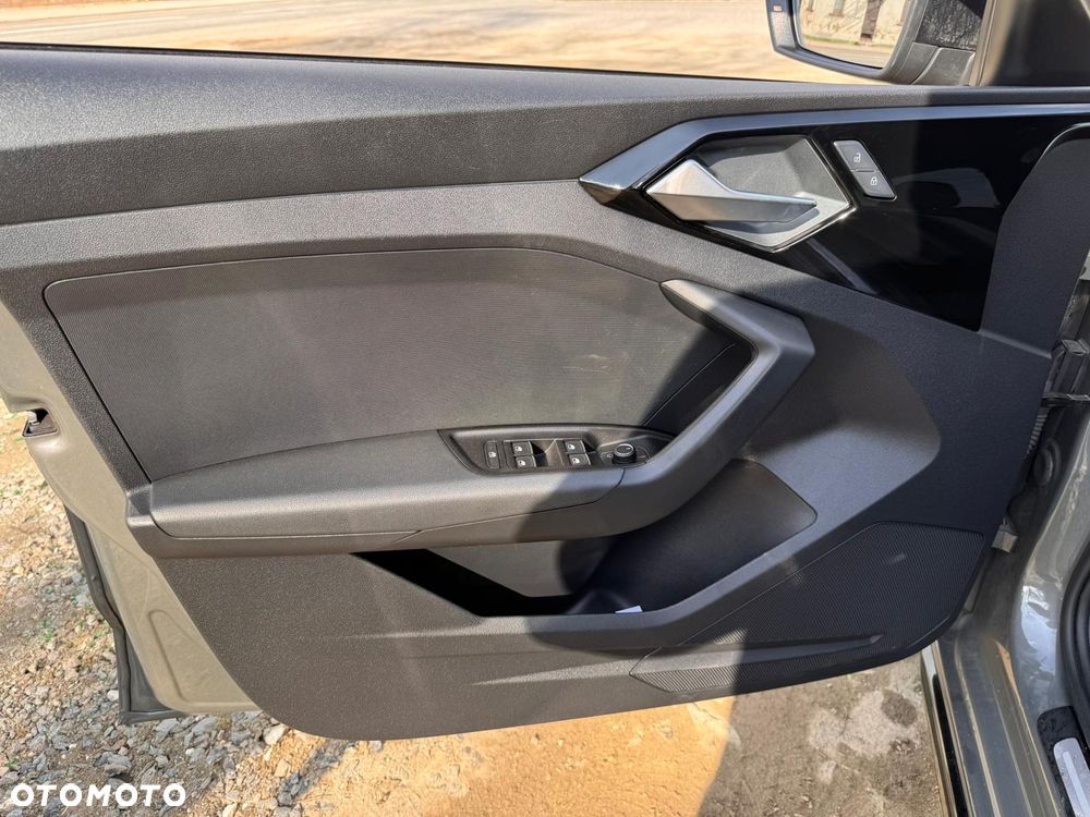 Audi A1 Sportback 30 TFSI S line - 23