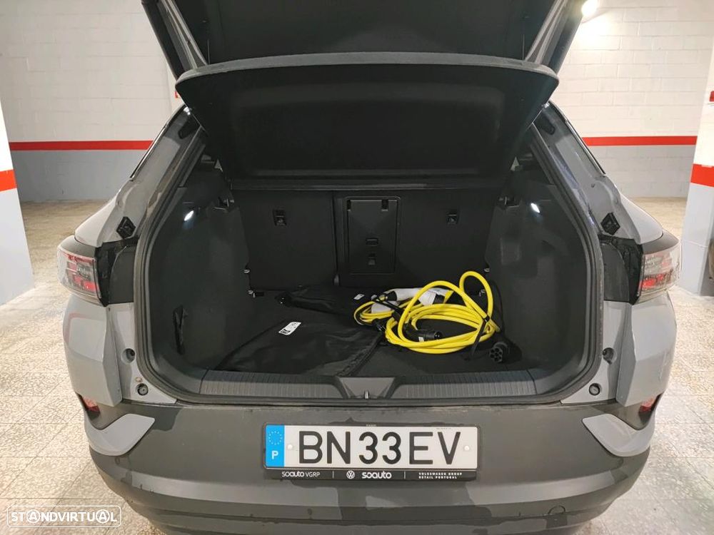VW ID.4 77 kWh Pro Urban - 10