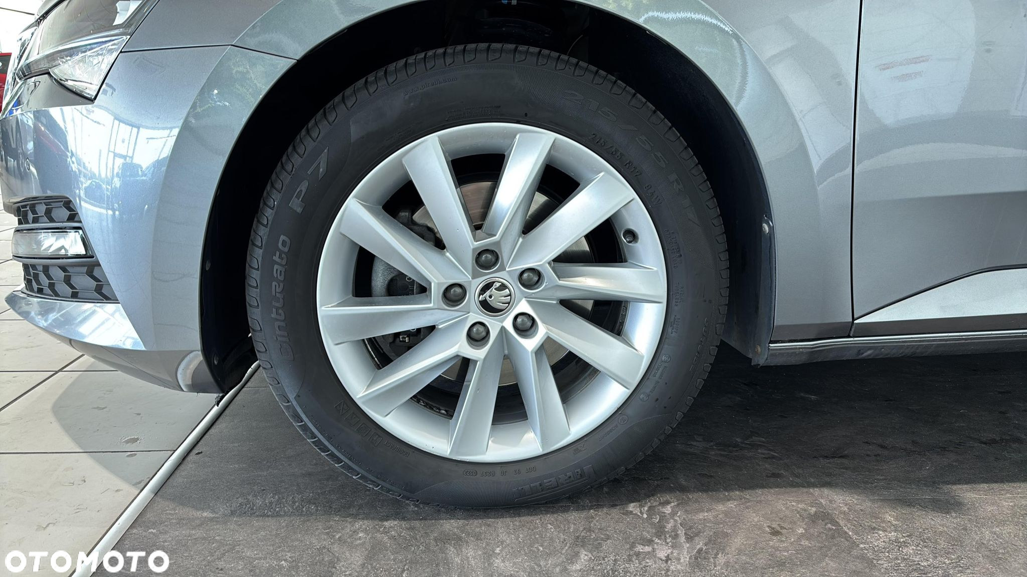 Skoda Superb 2.0 TDI SCR Ambition DSG - 18