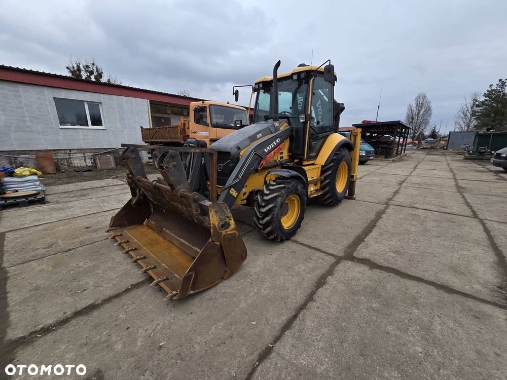 Volvo BL71B - 4