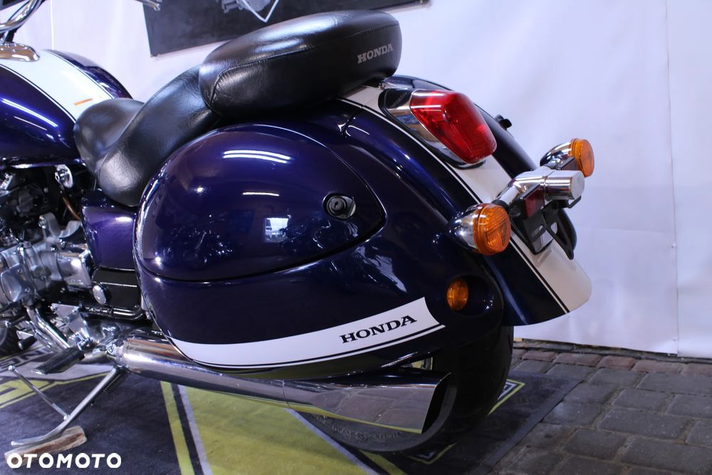 Honda GL - 22