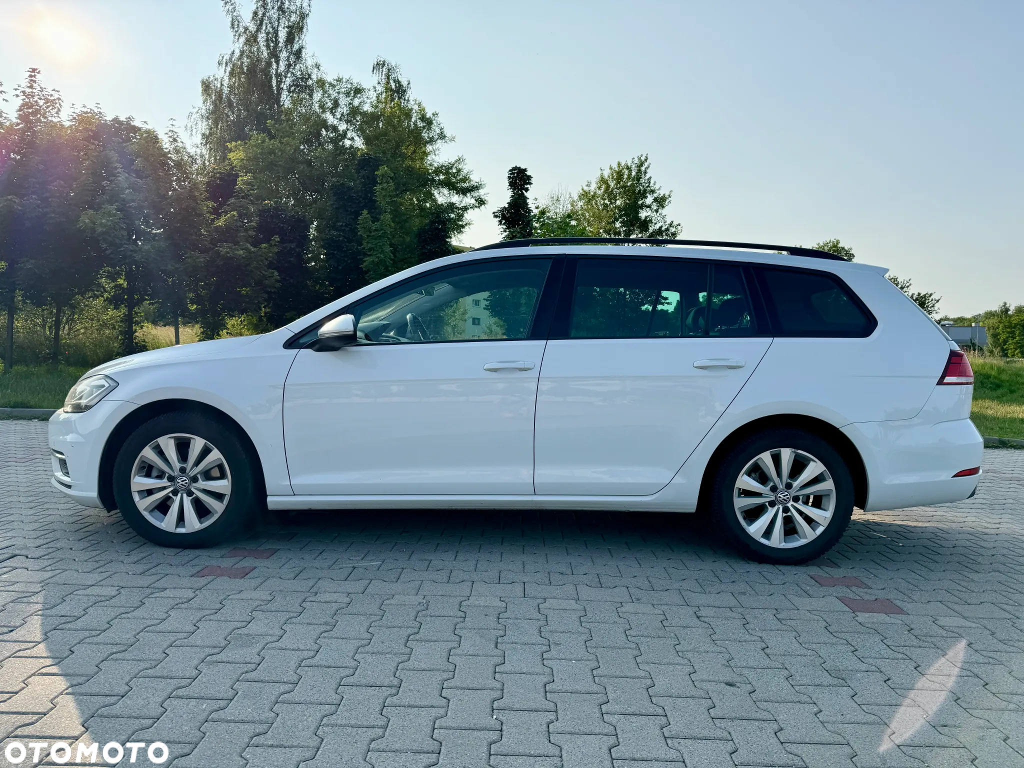 Volkswagen Golf VII 1.6 TDI BMT Comfortline - 8