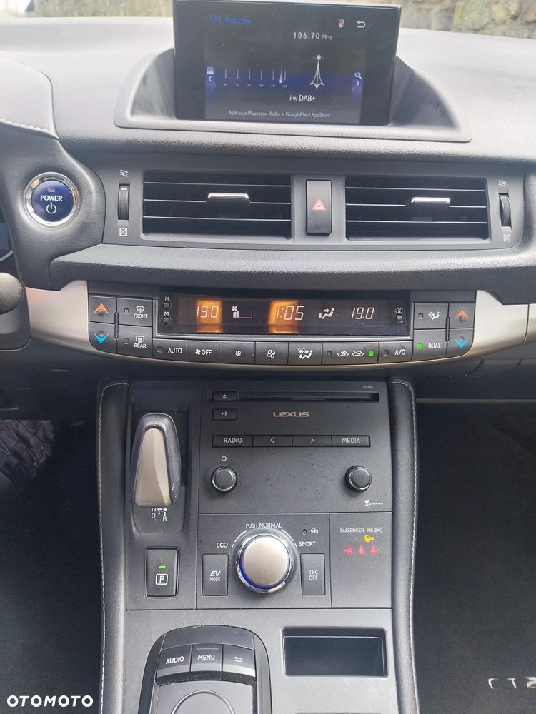 Lexus CT 200h Business Edition - 20