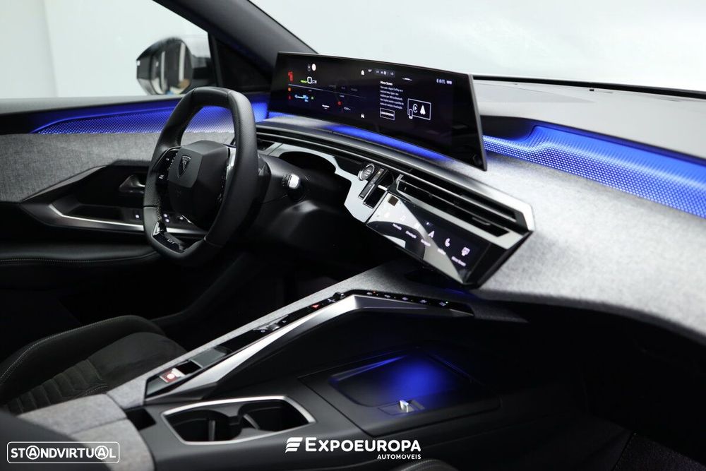 Peugeot E-3008 73 kWh GT - 26