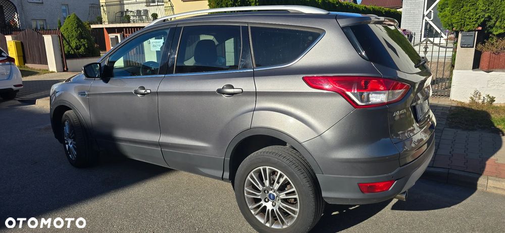 Ford Kuga - 2