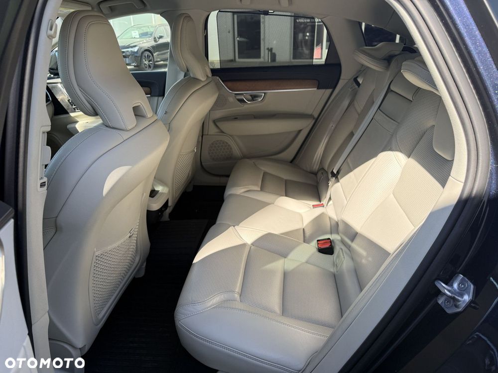 Volvo S90 - 19