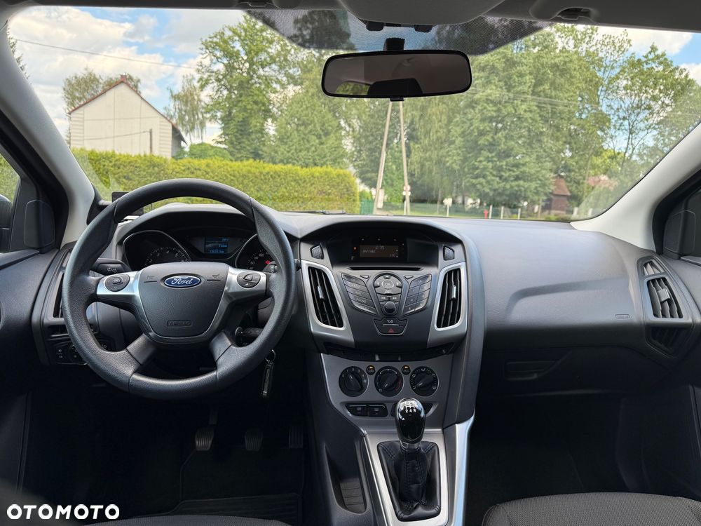 Ford Focus - 18