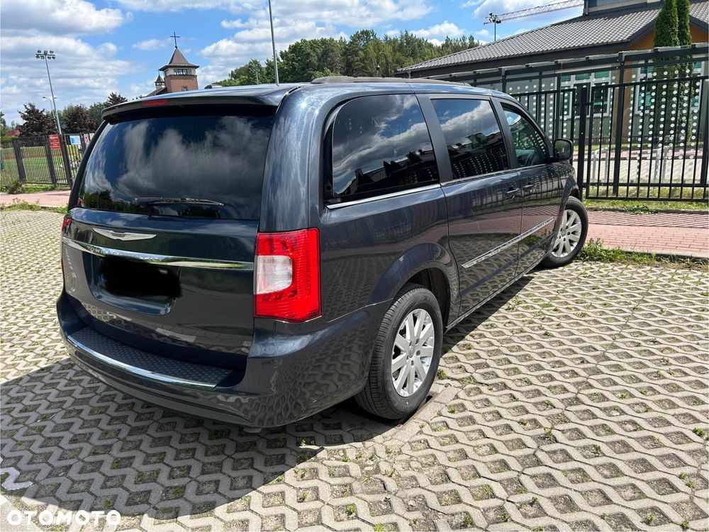 Chrysler Town & Country 3.6 Touring - 4