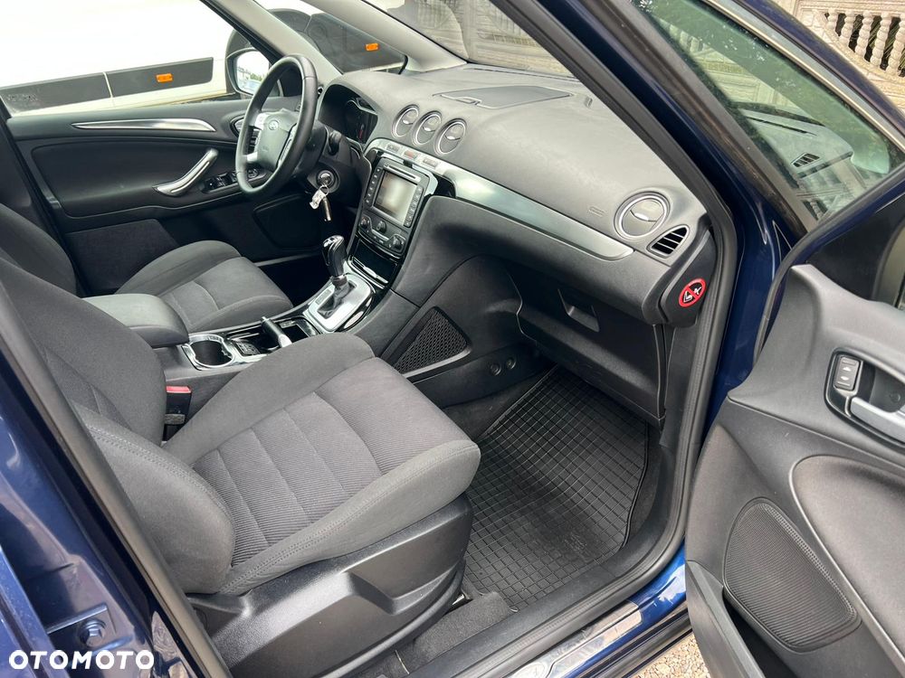 Ford S-Max - 18