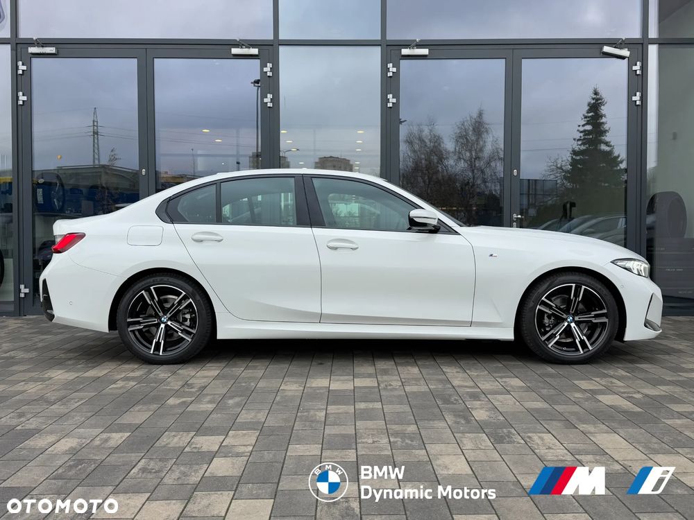 BMW Seria 3 320d M Sport - 4