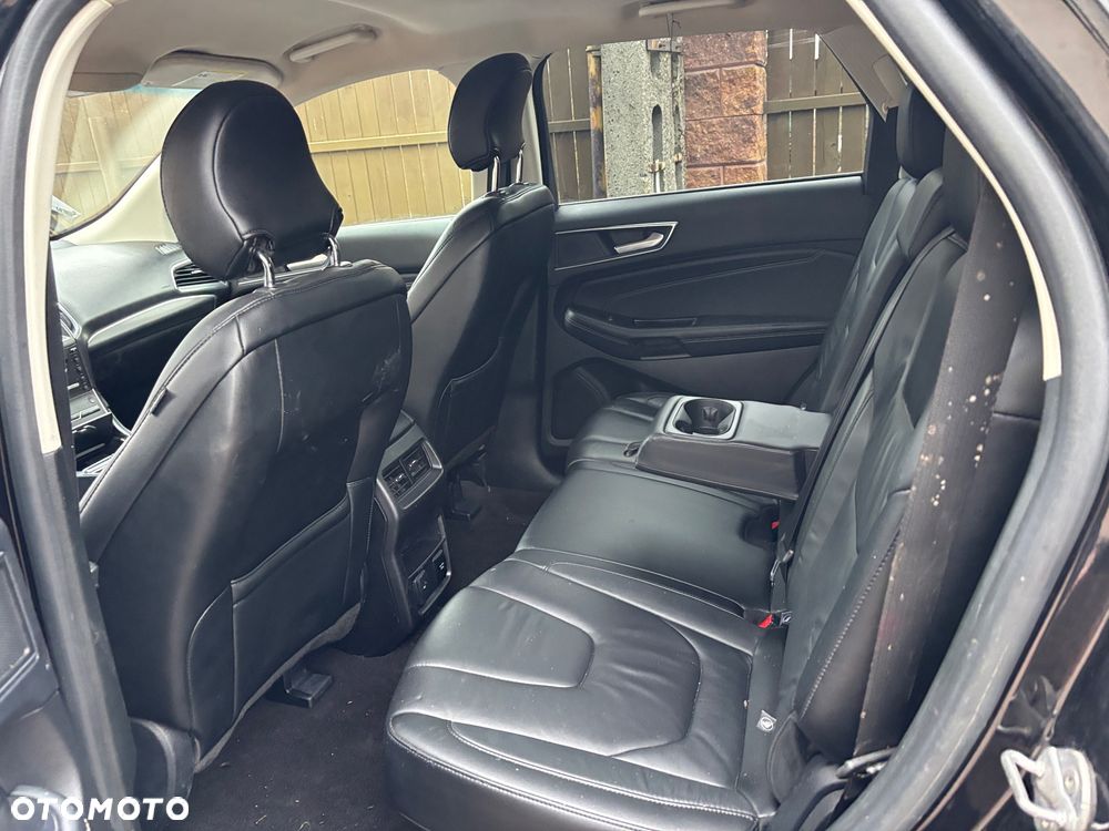 Ford Edge - 12