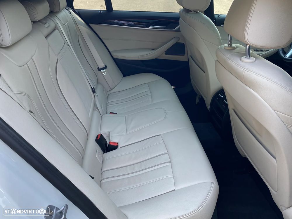 BMW 525 d Pack M Auto - 53