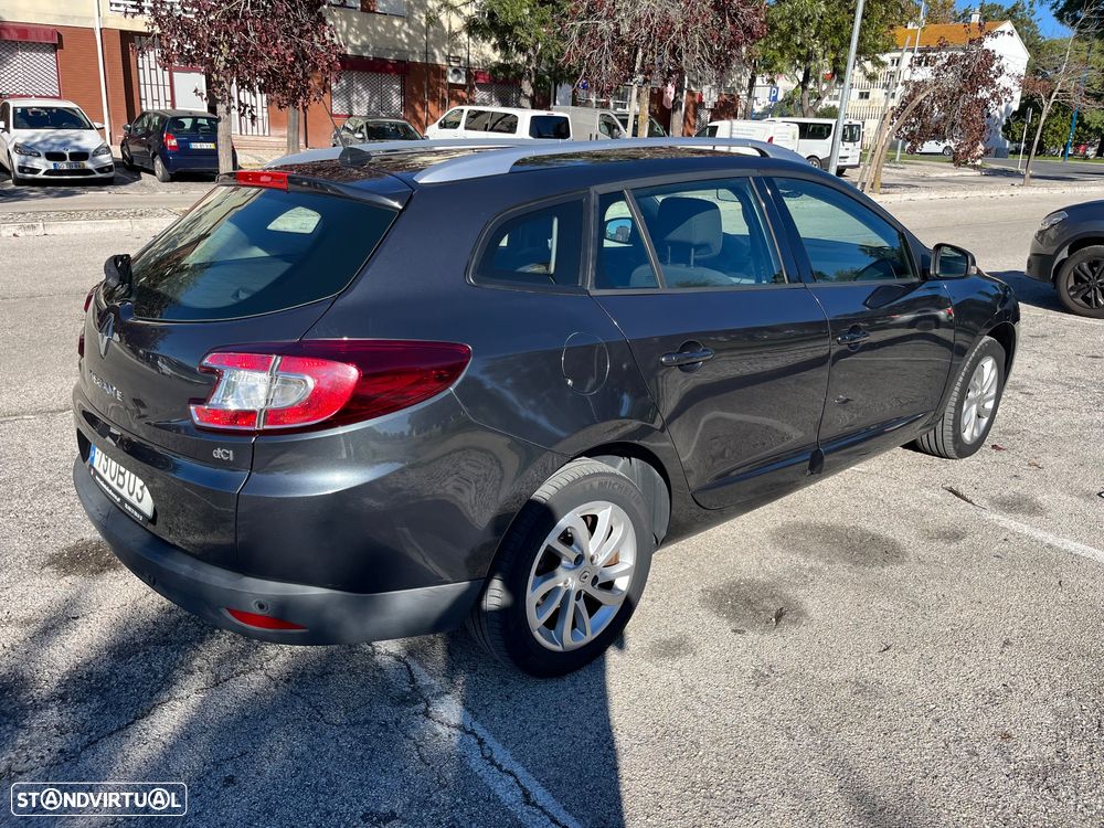 Renault Mégane Sport Tourer 1.5 dCi Dynamique S SS - 10