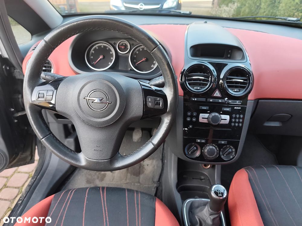 Opel Corsa 1.4 16V Essentia - 21