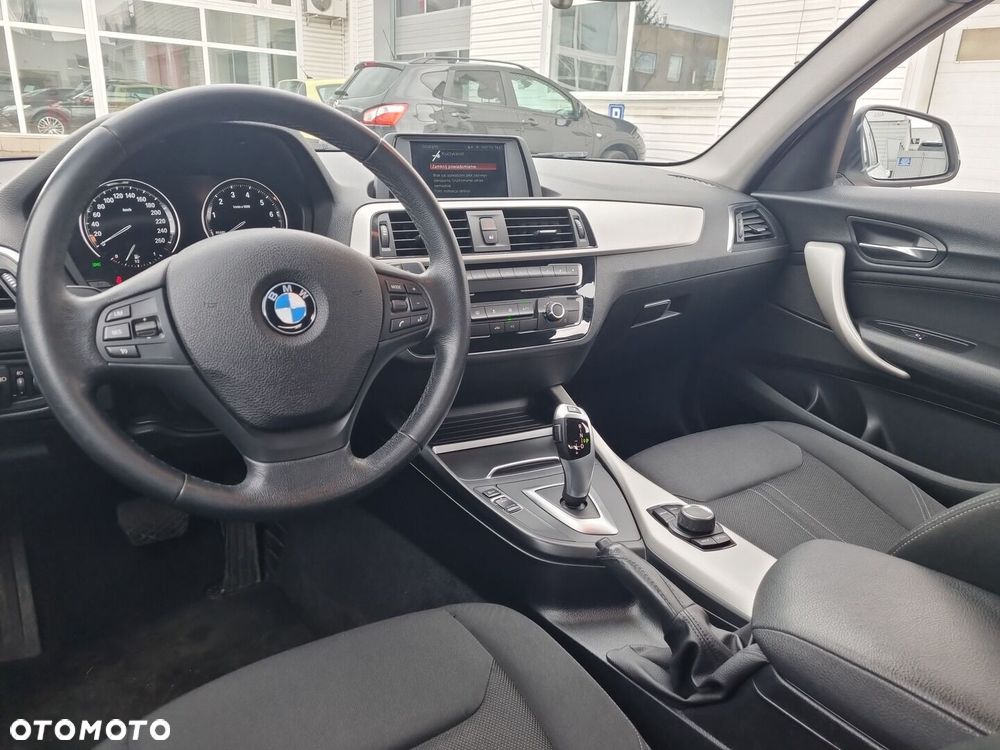 BMW Seria 1 118i - 15