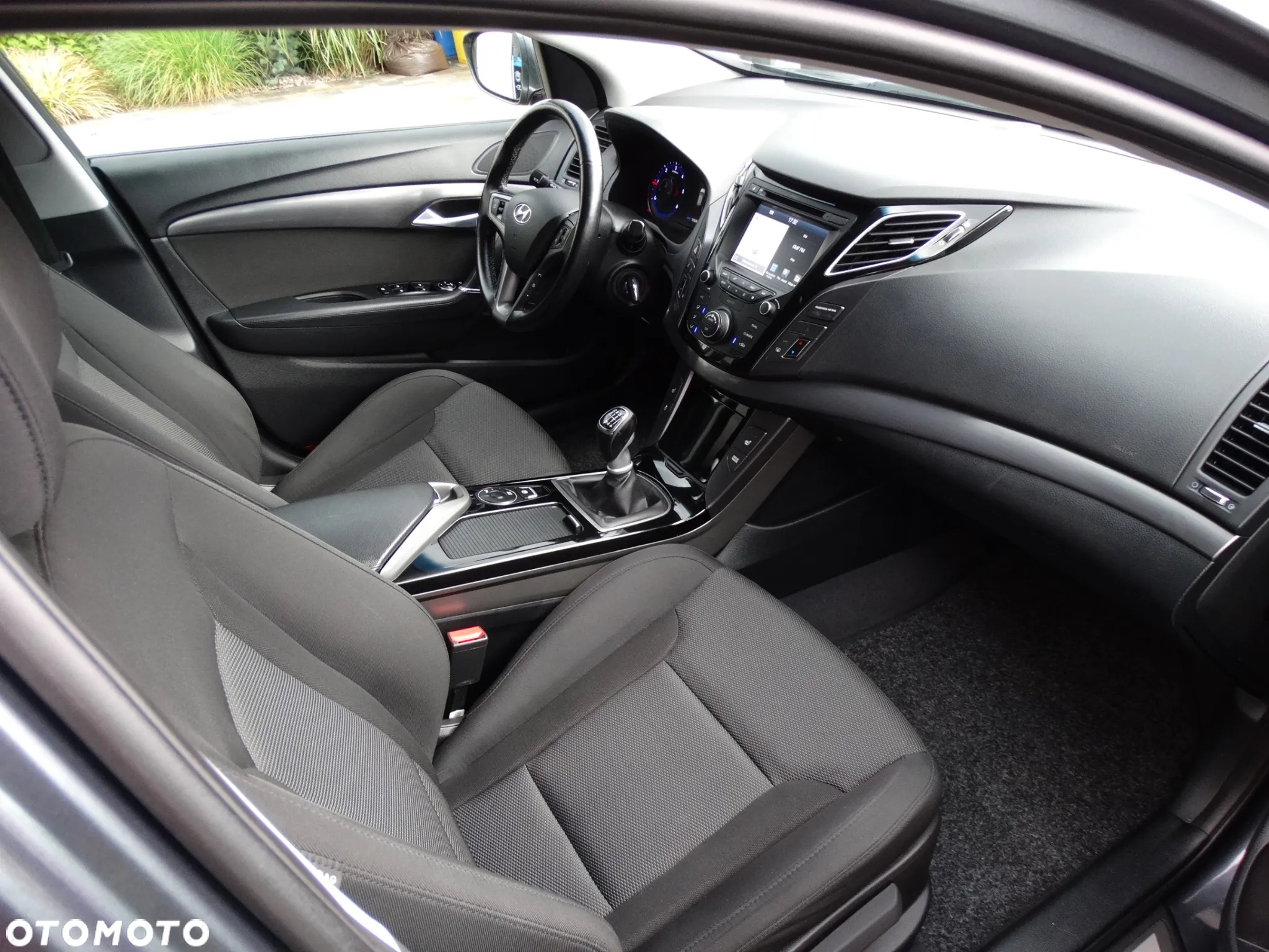 Hyundai i40 Kombi 1.7 CRDi Premium - 16