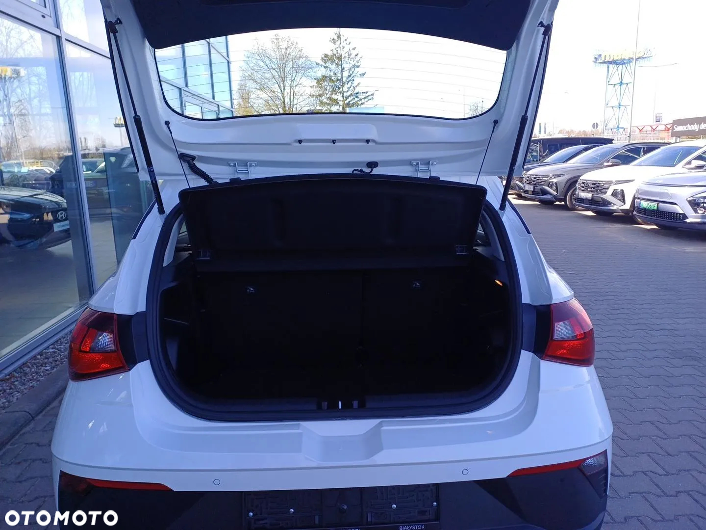 Hyundai i20 1.2 Modern - 14