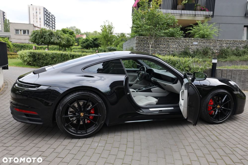 Porsche 911 Carrera S - 37