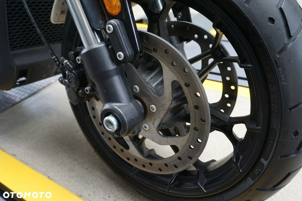 Harley-Davidson Street Rod XG 750A - 24