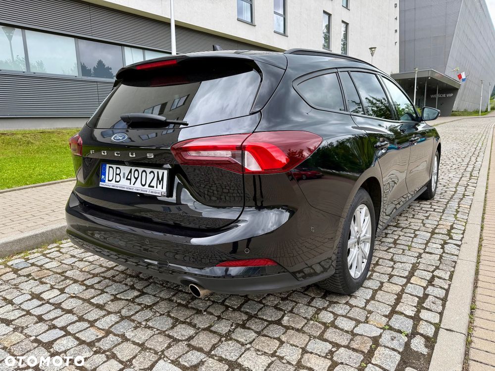 Ford Focus 1.5 EcoBlue Start-Stopp-System TITANIUM STYLE - 5