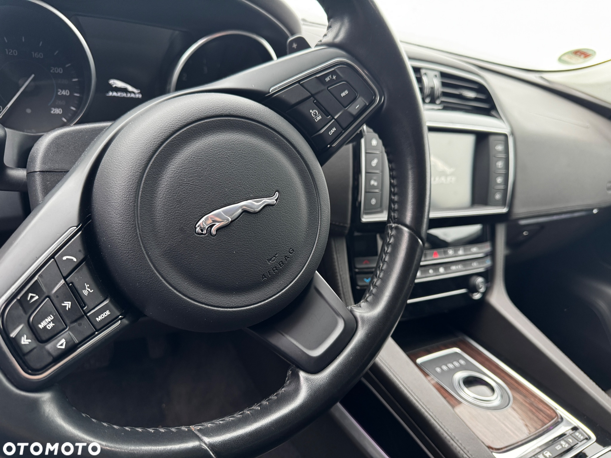 Jaguar F-Pace 3.0 TDV6 AWD Prestige - 14