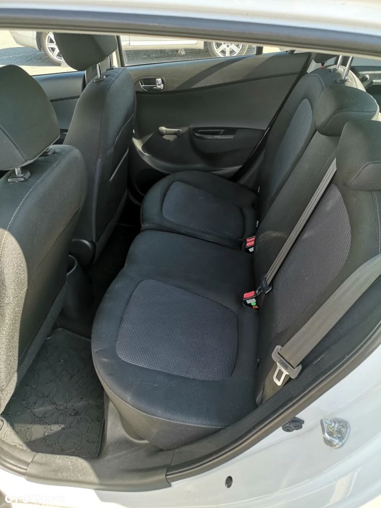 Hyundai i20 1.25 Comfort - 12