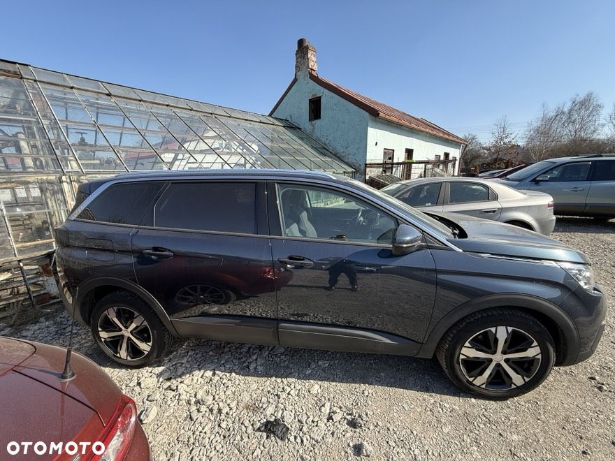Peugeot 5008 1.6 THP Active S&S EAT6 - 9