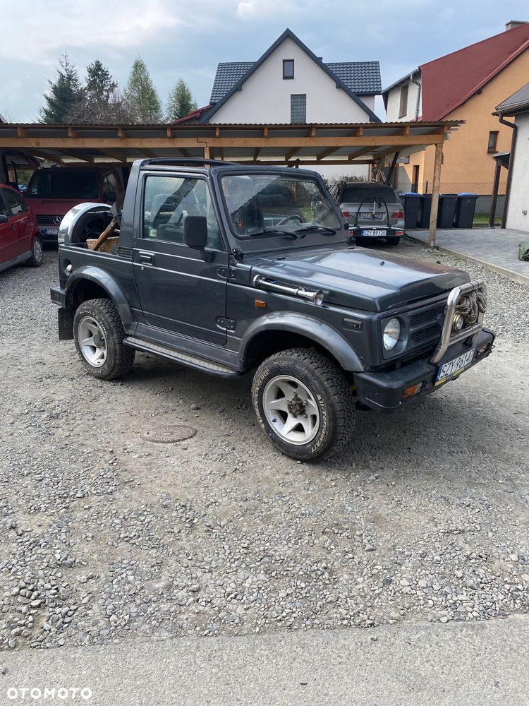 Suzuki Samurai - 2