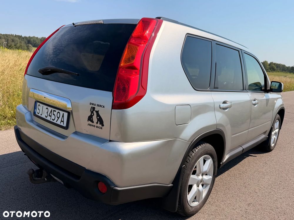 Nissan X-Trail 2.0 dCi 4x4 DPF SE - 10