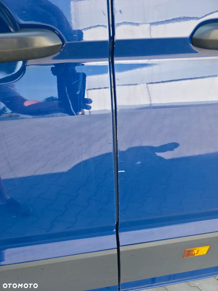 Volkswagen Crafter - 11