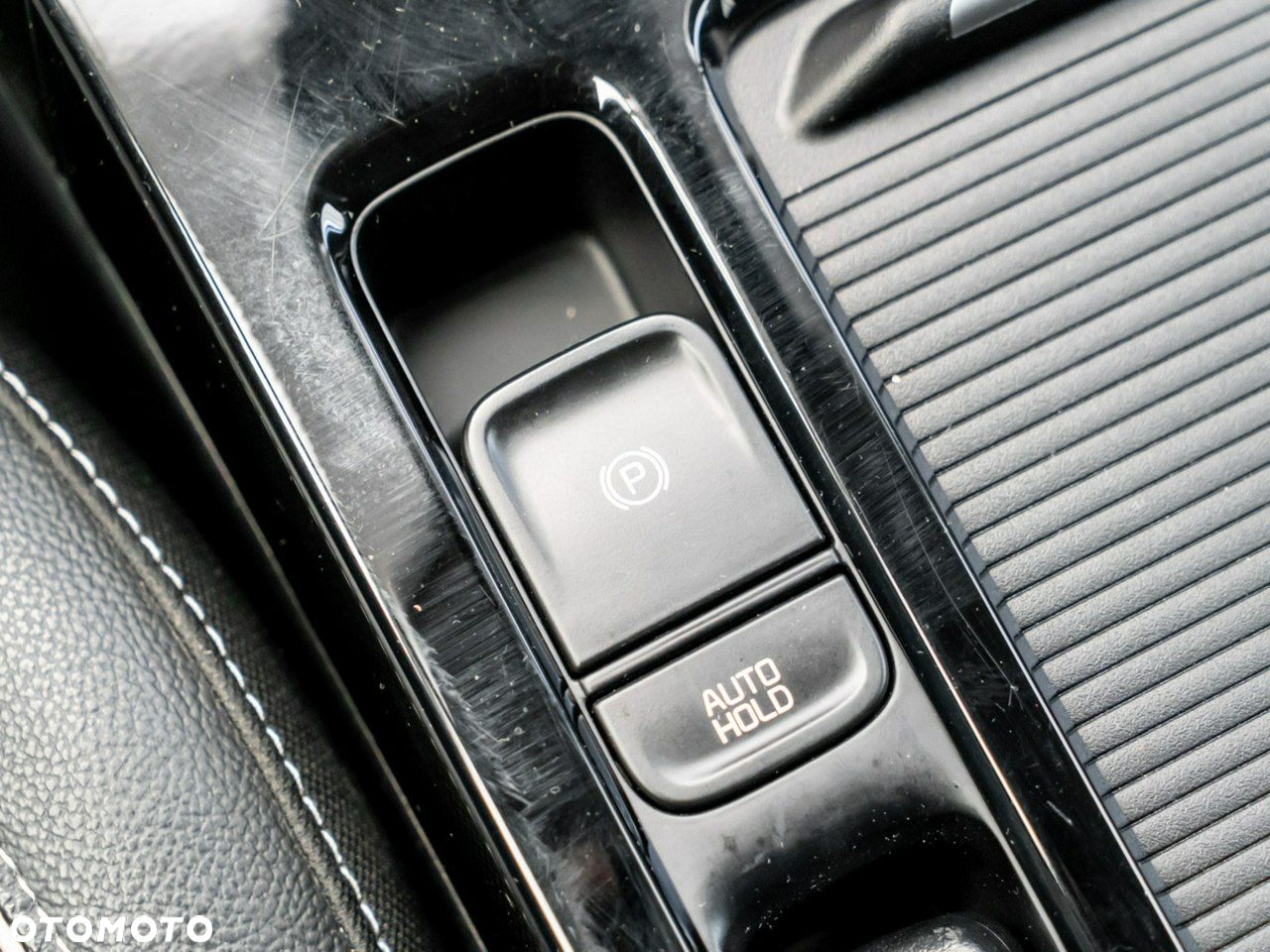 Kia XCeed - 18